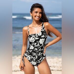 CUPSHE Floral Asymmetrical Cheeky One-Piece